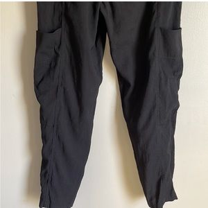ZARA Cargo Ankle  Pants  Size S